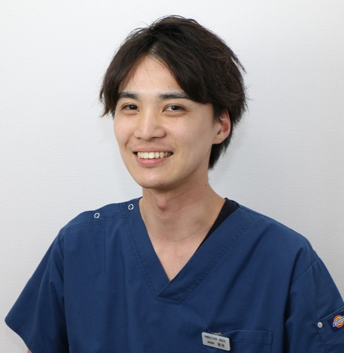 湯浅 凌介 歯科医師